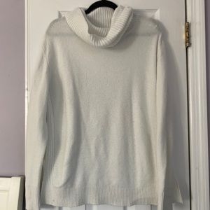 Turtle neck sweater